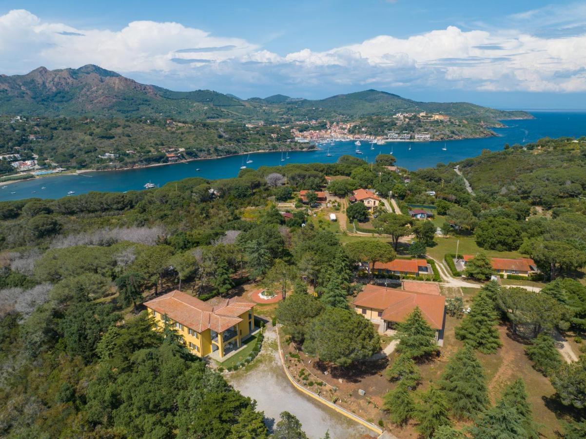 Villa Villino Nel Bosco à Capoliveri  Extérieur photo